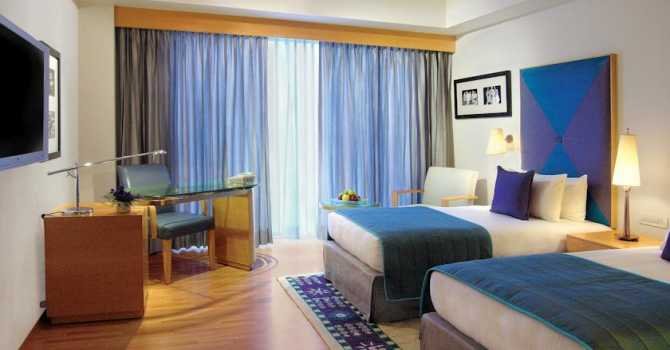 Hills & Backwaters With Abad