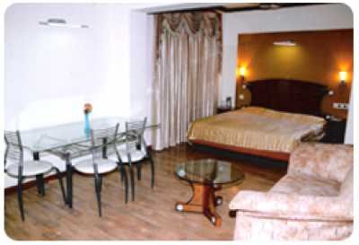 Hills & Backwaters With Abad